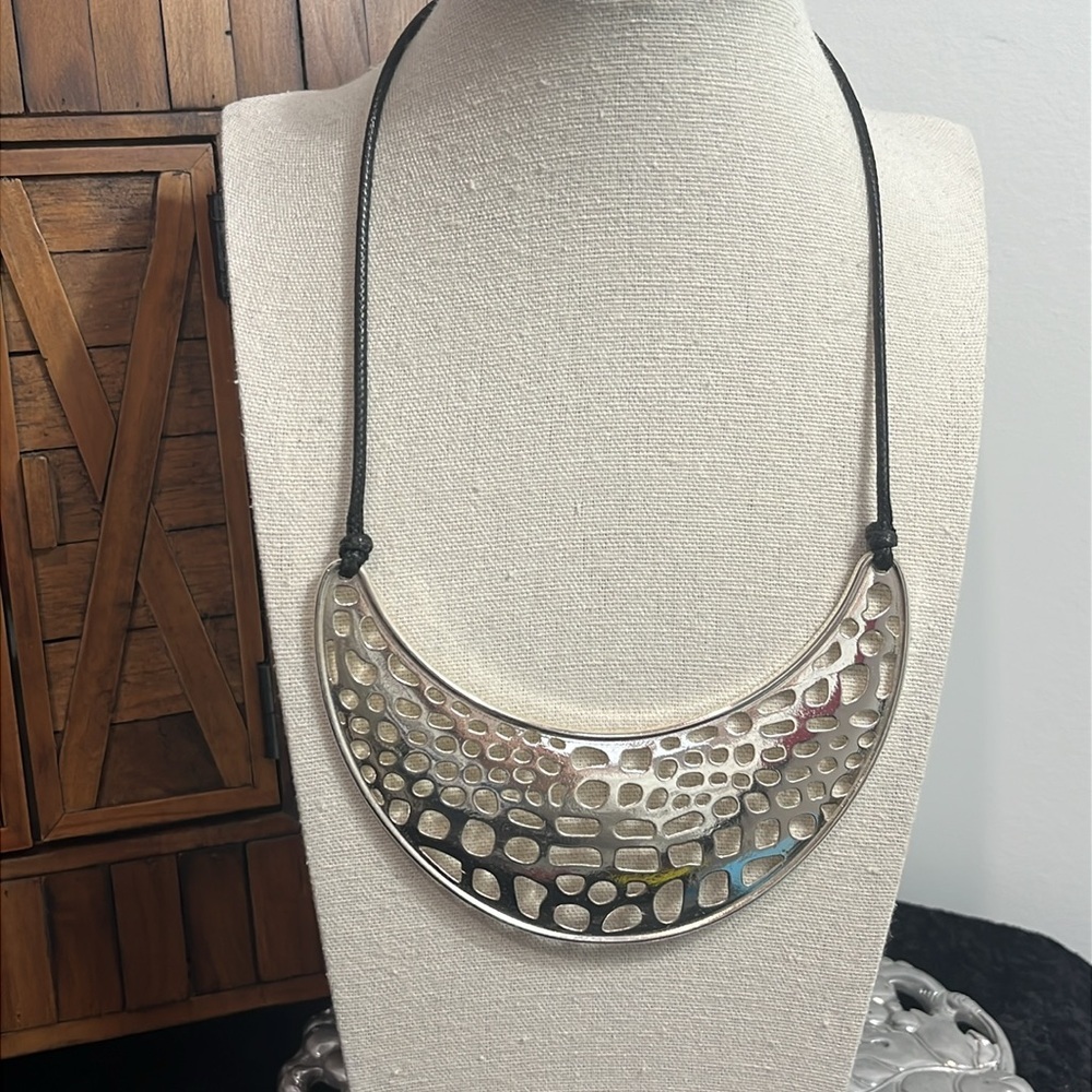 Avon Silvertone Statement Collar Bib Geometric Ne… - image 7